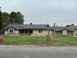 featured image of 1901 Page Ave