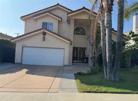 featured image of 10007 White Oak Ave