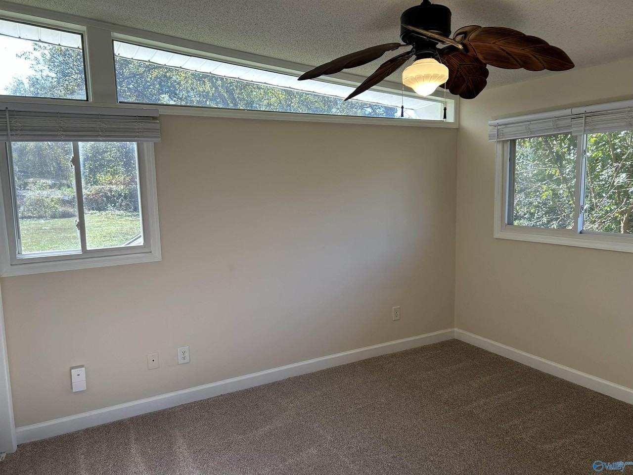 427 S Edgemont Cir Nw - Photo 5 of 12