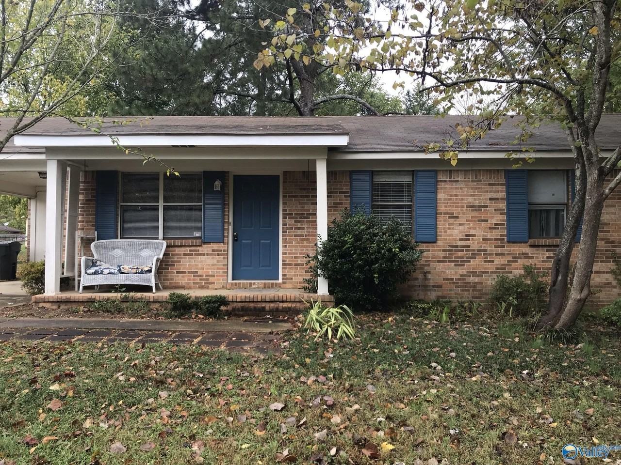 22193 Bragg St - Photo 2 of 15