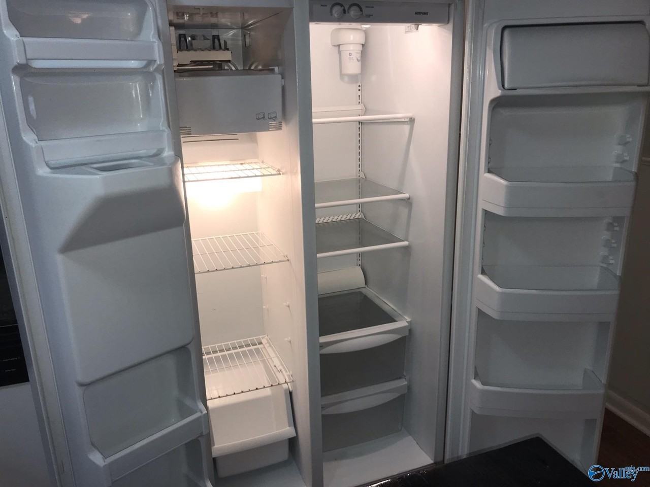 22193 Bragg St - Photo 6 of 15