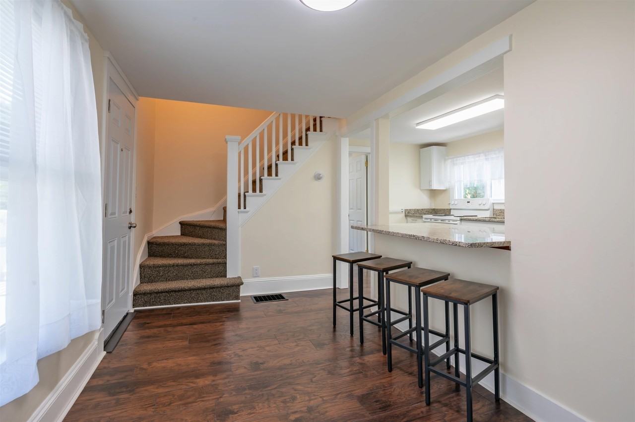 177 Chestnut St - Photo 7 of 17