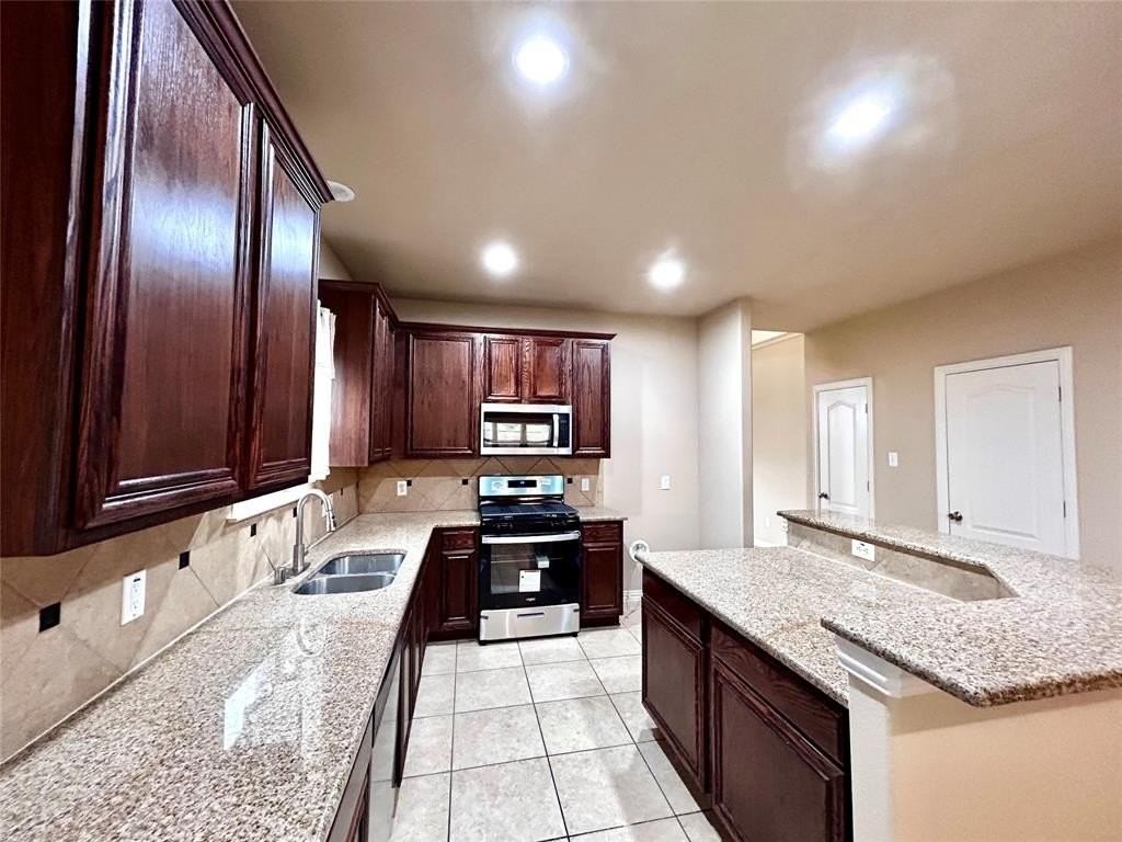 5112 Promised Land Dr - Photo 7 of 30