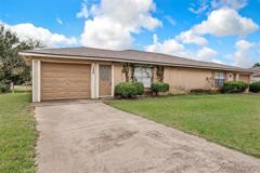 104 Ramada Ave #106 - Photo 1 of 1