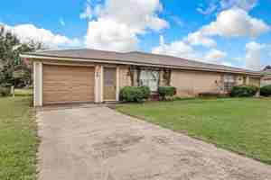 featured image of 104 Ramada Ave #106