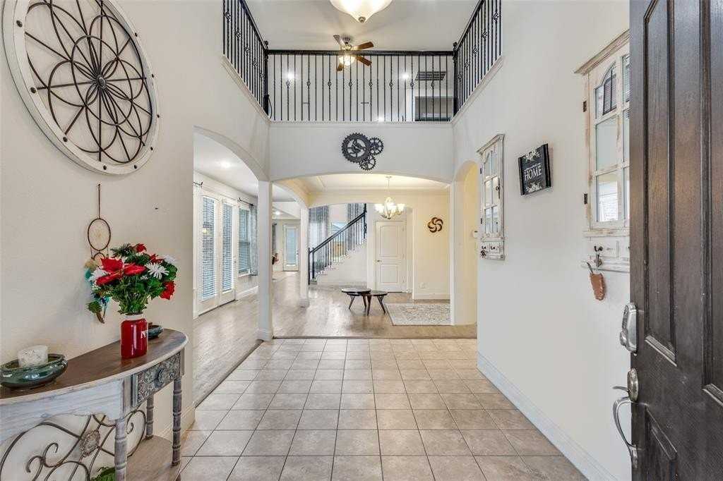 151 Darian Dr - Photo 6 of 25