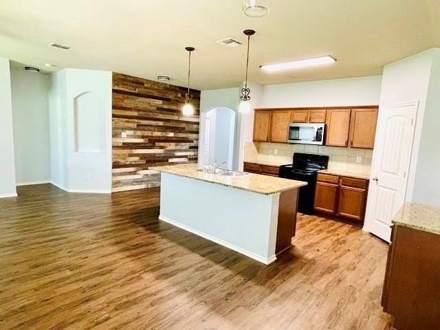 2134 Shady Glen Trl - Photo 7 of 19