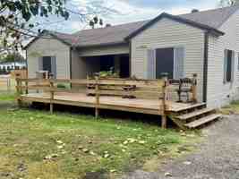 featured image of 2461 Saint Paul Rd