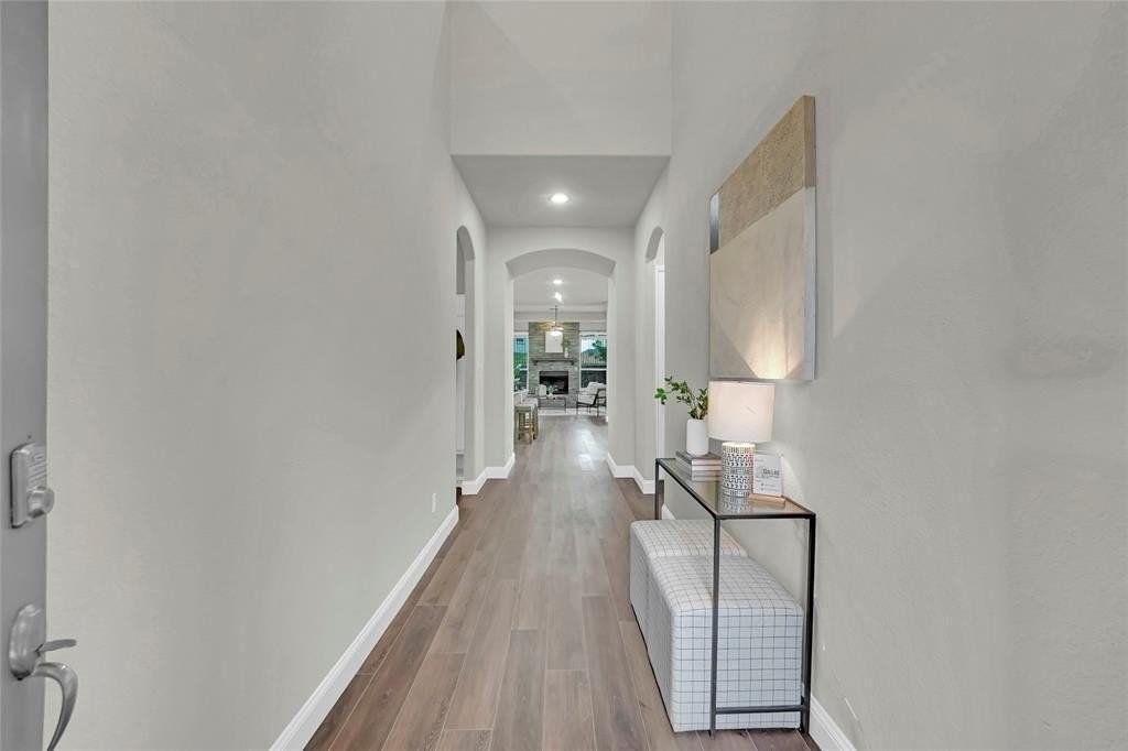 1549 Sonnet Dr - Photo 2 of 19