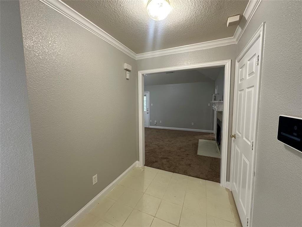 4147 Gladewater Road - Photo 3 of 31