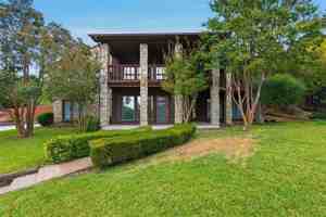 featured image of 317 Chandler Lake Ct