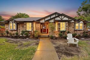 featured image of 1301 Warwick St