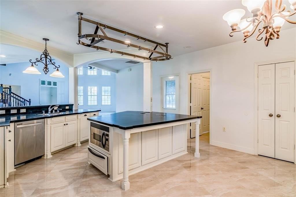 16301 State Highway 121 N - Photo 7 of 27