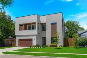 featured image of 9409 Lenel Pl