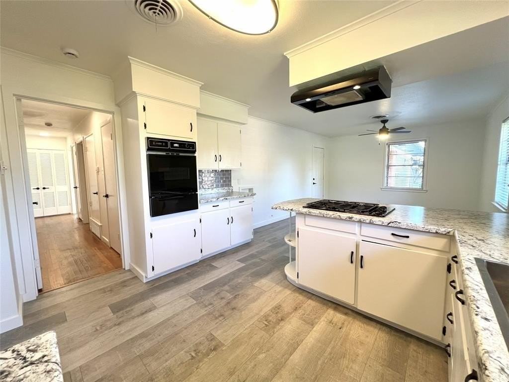 1508 Ross Ave - Photo 6 of 23