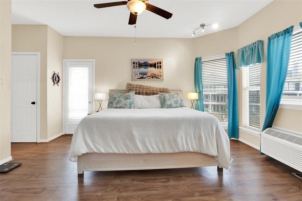 2164 Tanglewood Blvd #D311 - Photo 4 of 15