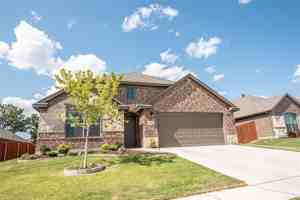 featured image of 1016 Deer Valley Dr