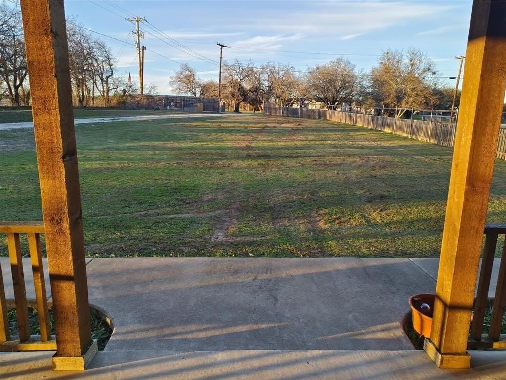 100 E Bluebonnet Dr - Photo 6 of 25