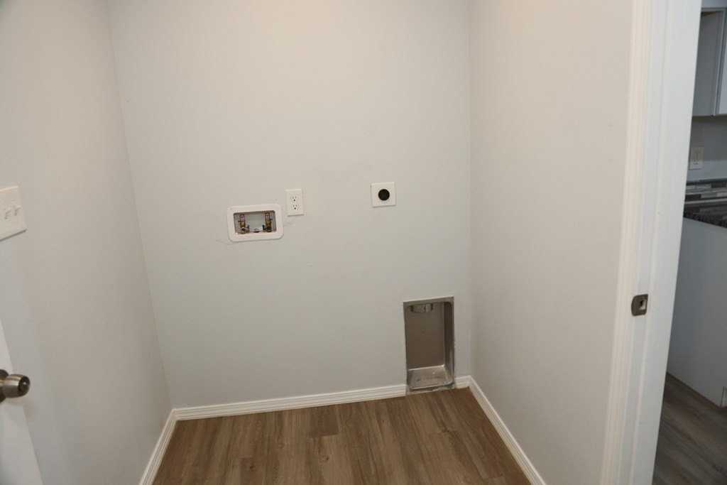 1649 Wrigley Drive - Photo 7 of 21