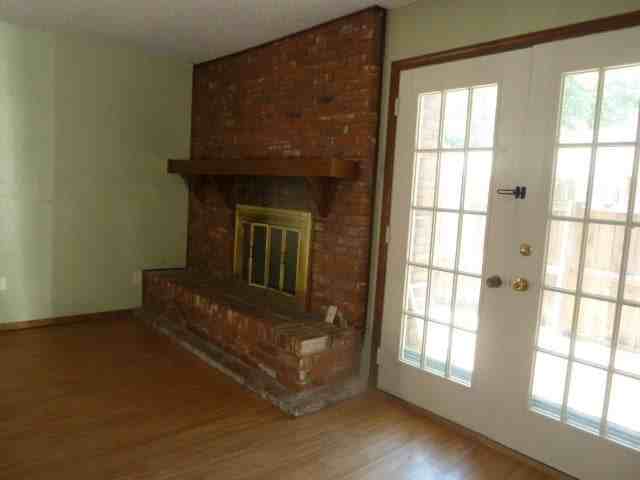 852 Chateau Valee Cir - Photo 6 of 33