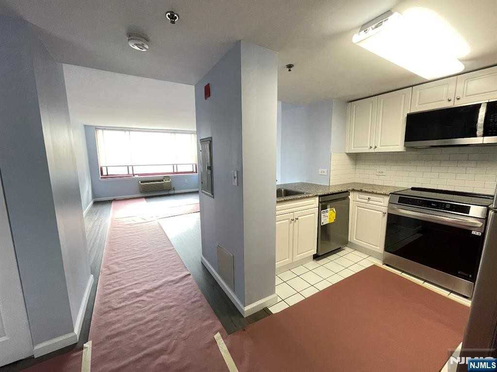 100 Old Palisade Rd - Photo 2 of 15