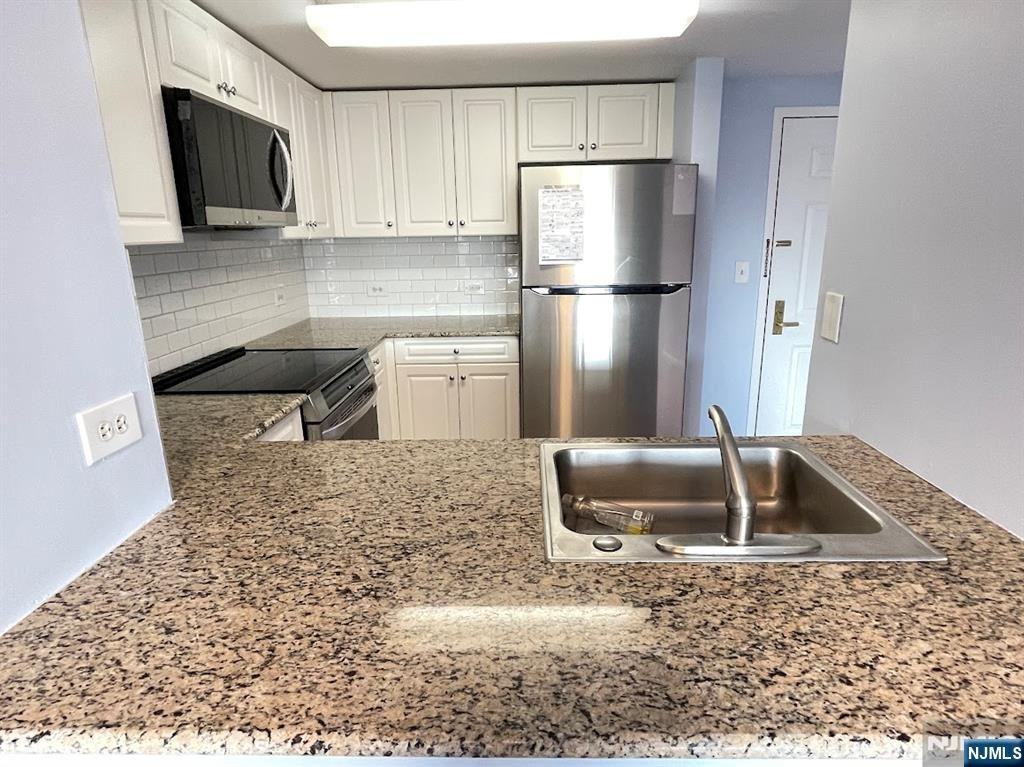 100 Old Palisade Rd - Photo 5 of 15