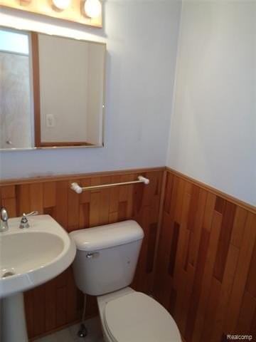 31750 Coronet Dr - Photo 7 of 15