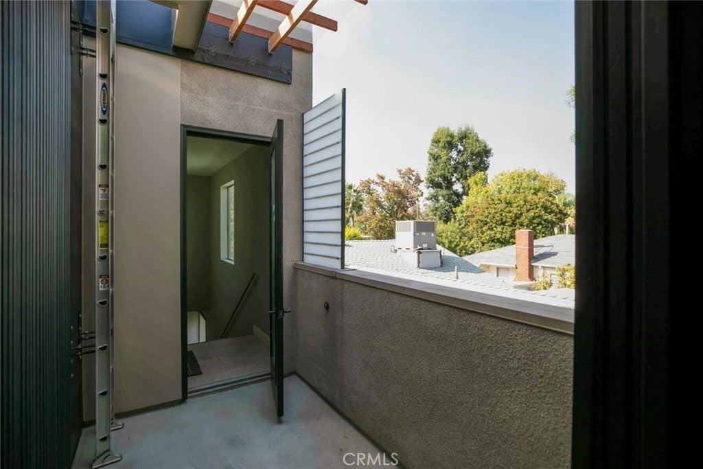 5222 Lennox Avenue - Photo 7 of 20