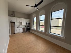 332 34th St #116 - Photo 1 of 1