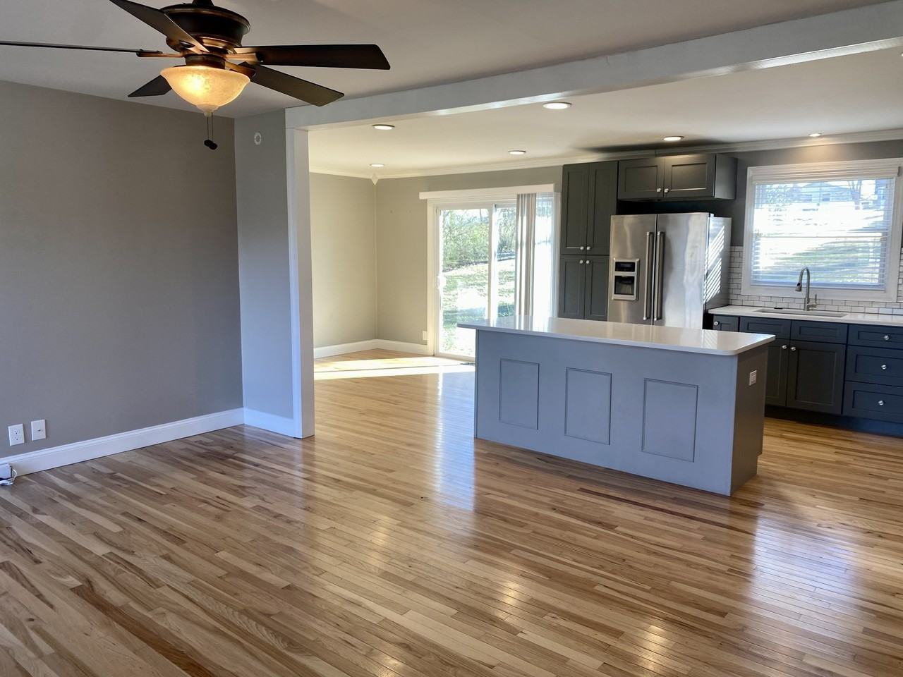 107 La Sabre Dr - Photo 7 of 40