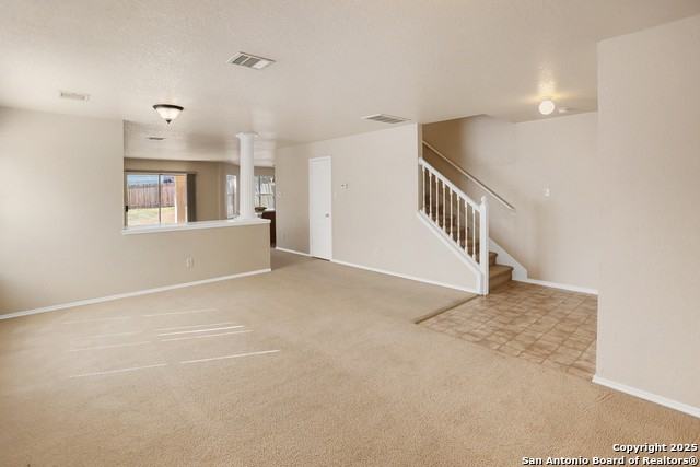 6818 Crest Pl - Photo 7 of 32