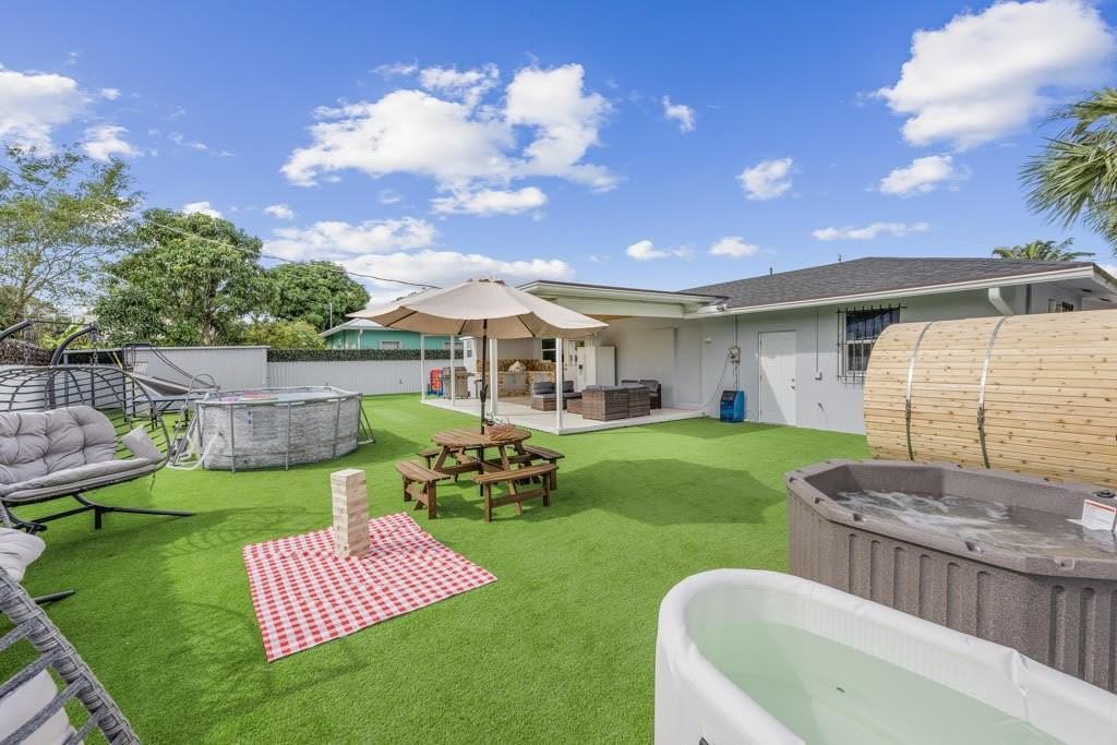 2128 Dock Street - Photo 4 of 34