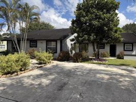 featured image of 1392 Riverside Cir