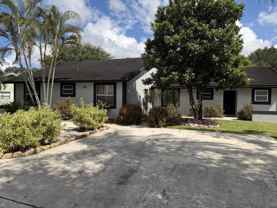 1392 Riverside Cir - Photo 1 of 1