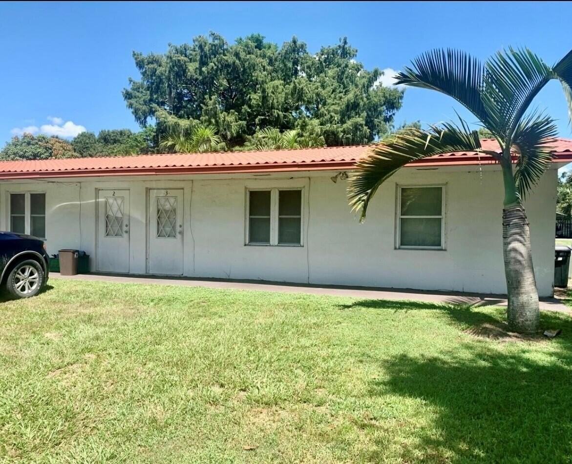 3203 Southeast 29th Lane #4 - Photo 3 of 14