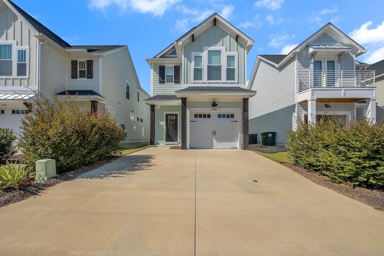 458 Grand Oaks Rd - Photo 2 of 38