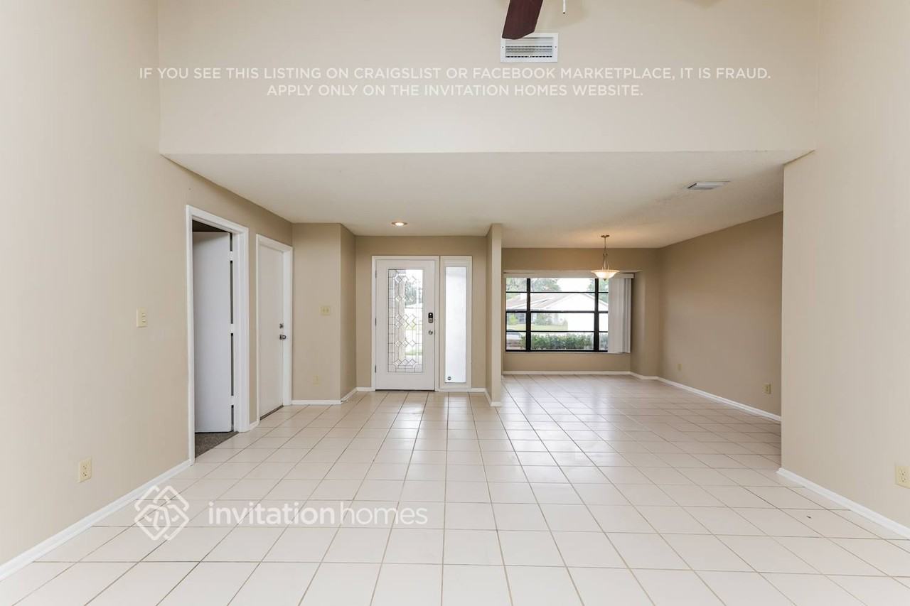 1403 Live Oak Ct - Photo 4 of 17