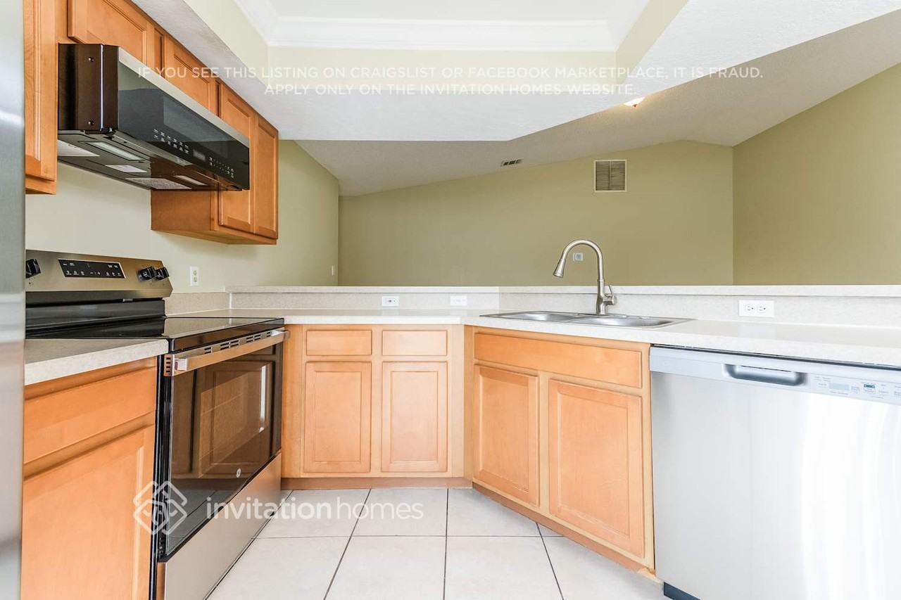 11504 Kazimer Dr - Photo 6 of 17