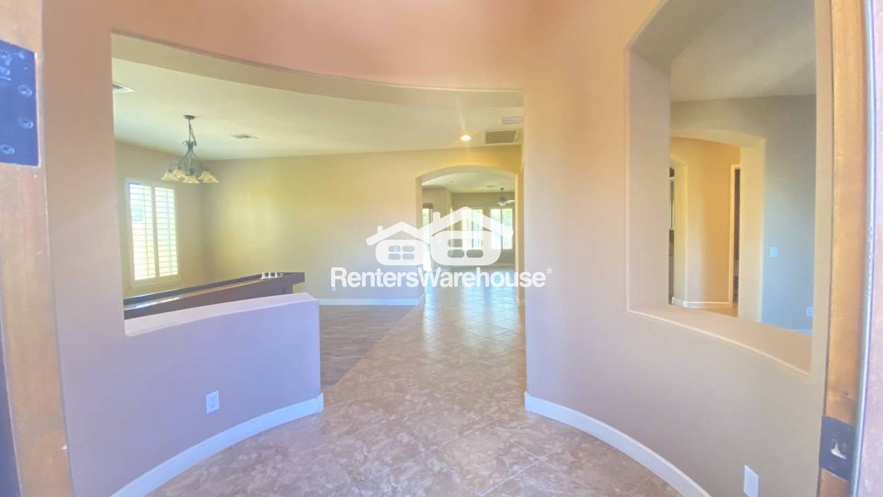 3963 E Elmwood Pl - Photo 4 of 25