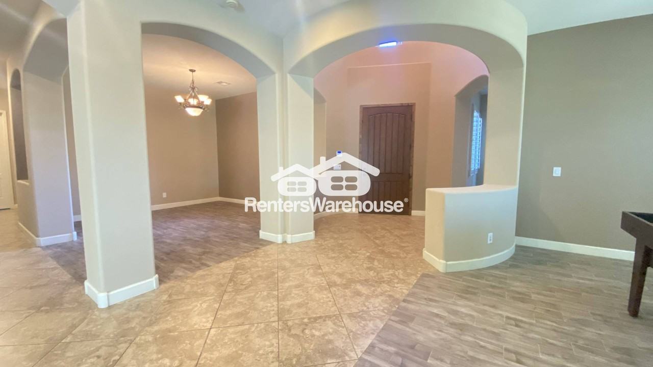 3963 E Elmwood Pl - Photo 5 of 25