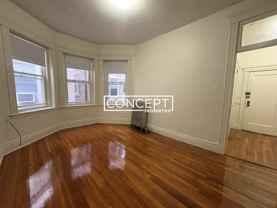 5 Walbridge St #4CP - Photo 1 of 1
