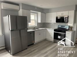 featured image of 2909 N Austin Ave #2