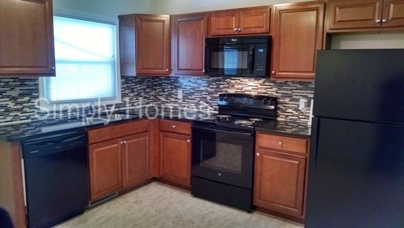 330 Highland Dr - Photo 3 of 6