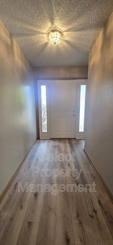 605 Copperfield Dr - Photo 5 of 34