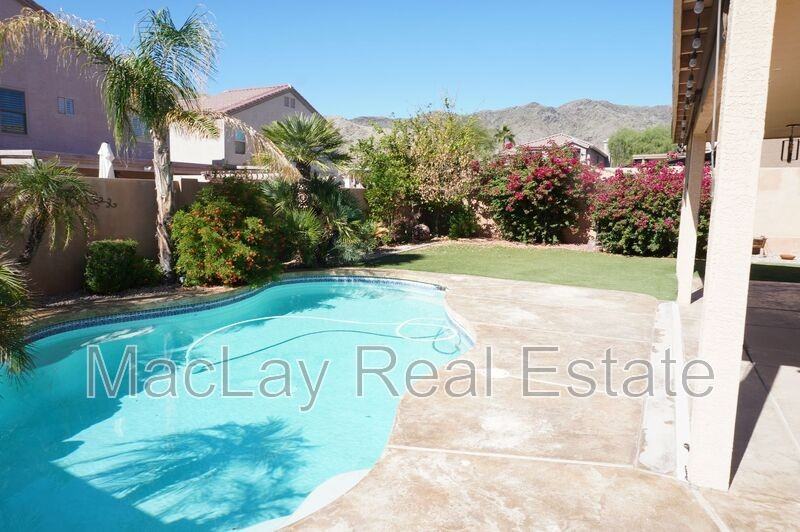 15410 S 17th Ln - Photo 4 of 27