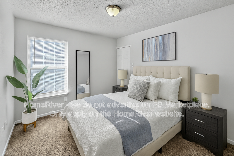 2270 Collins Way - Photo 3 of 34