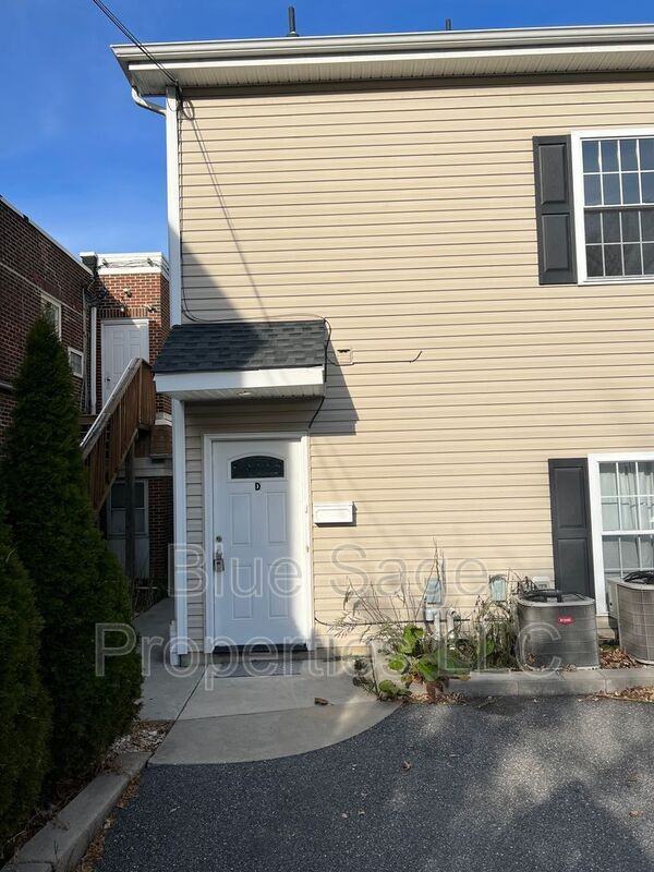 432 E Baltimore Ave - Photo 2 of 27