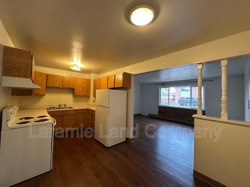 1609 E Baker St - Photo 5 of 9