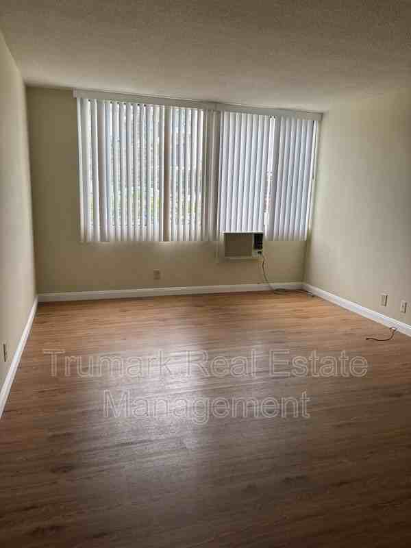 3830 Orangedale Ave #1 - Photo 3 of 9