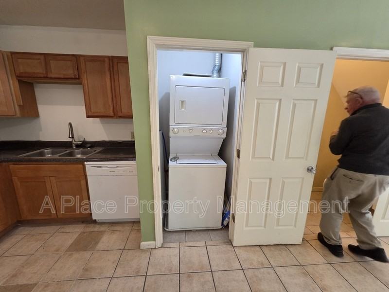 3115 Magnolia Ave - Photo 5 of 10